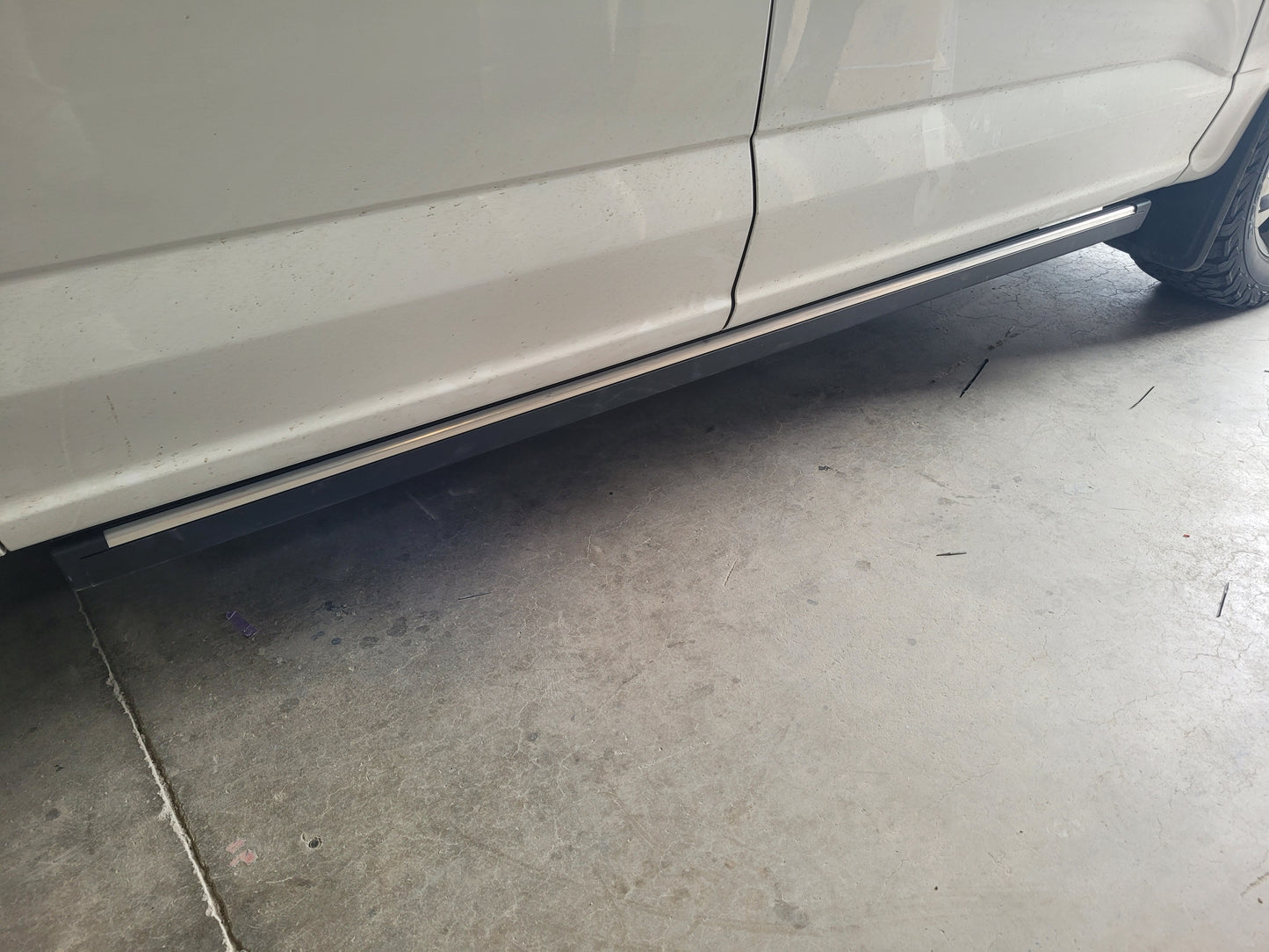 FORD f150/f250 Electric Side Steps SWB