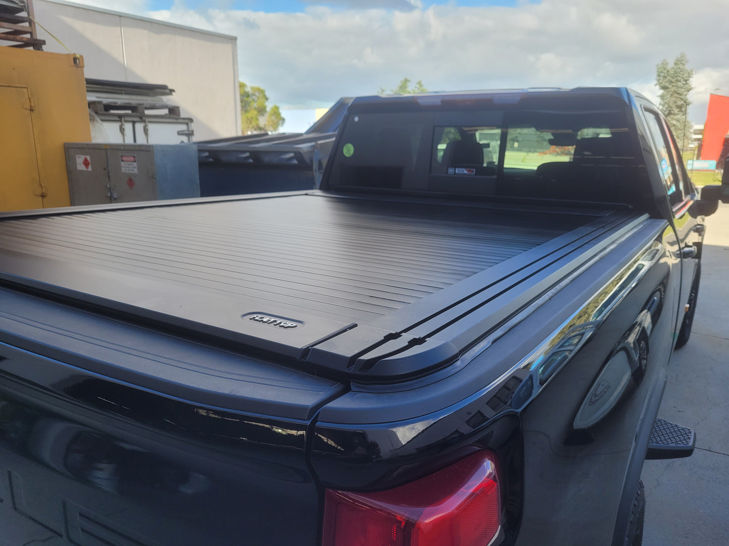 Silverado 1500 New! HD5 Electric Roll Top for Chev Utes