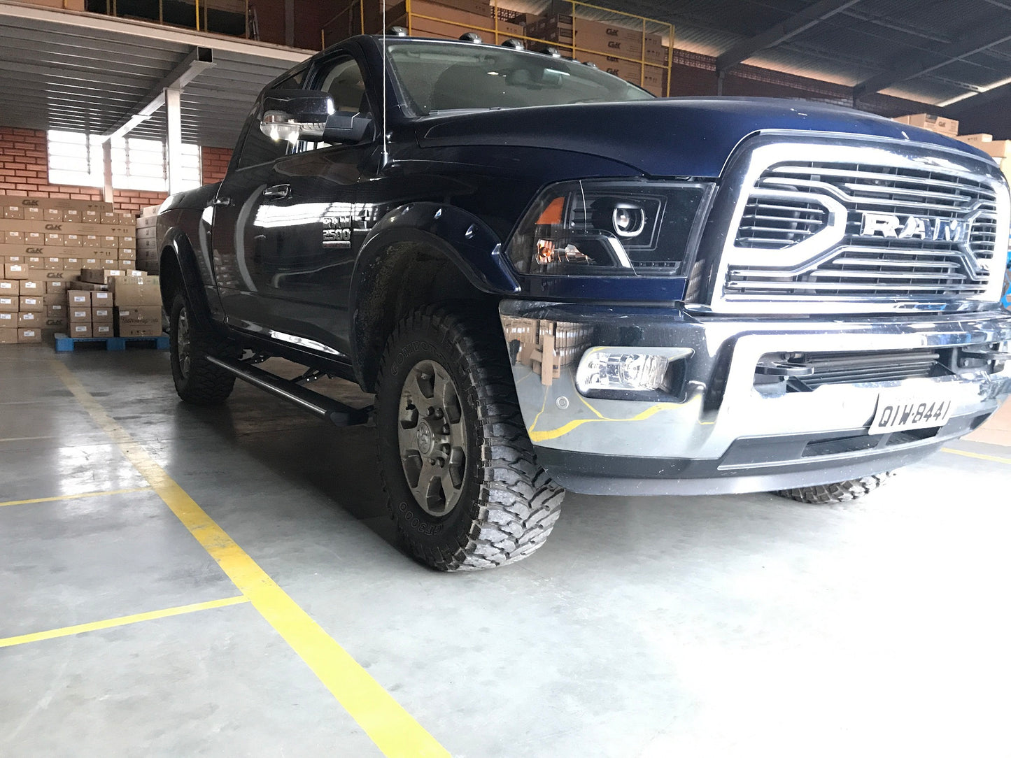 Electric Steps RAM 2500 ds/dj only