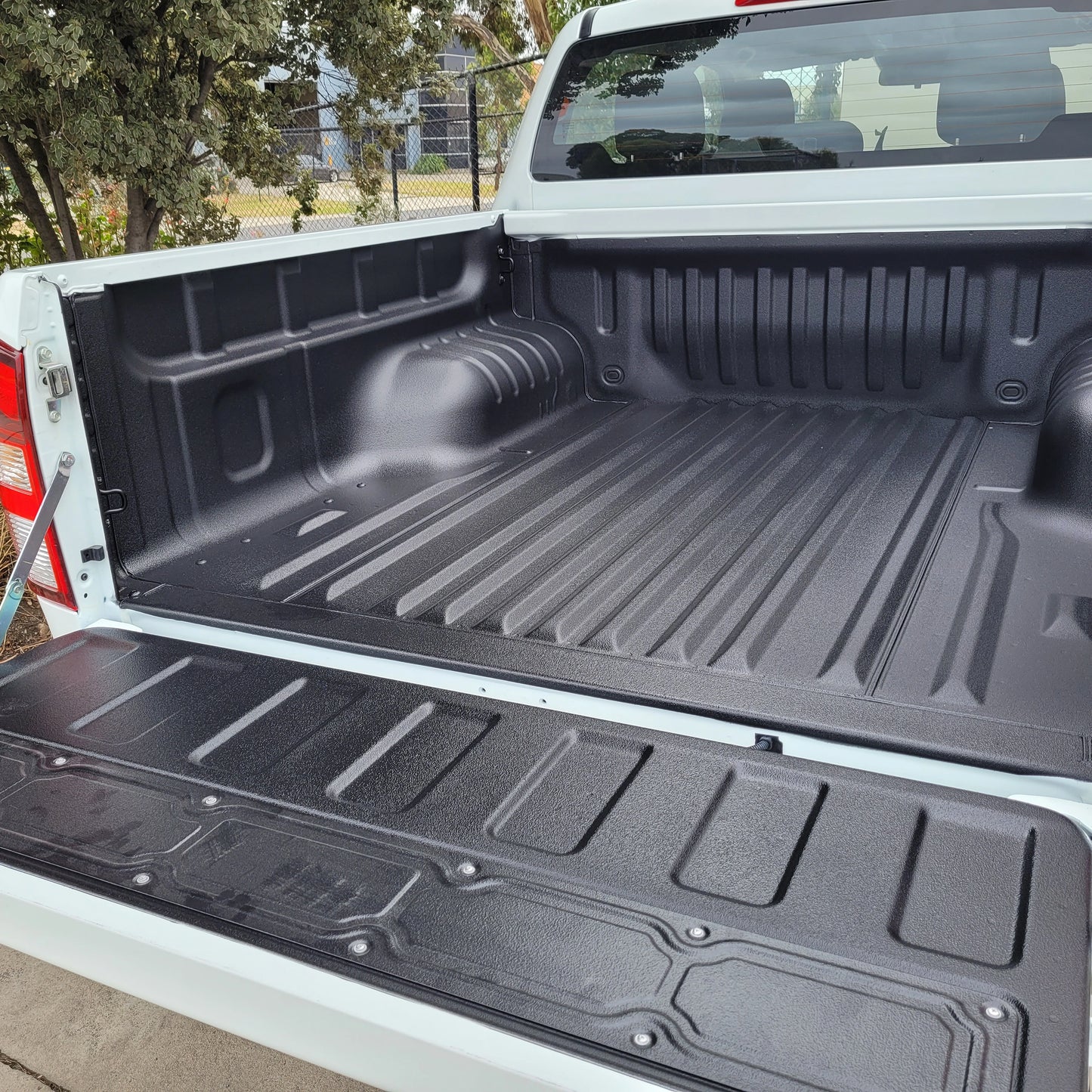 Sprayed In Durable Liner Combo Only