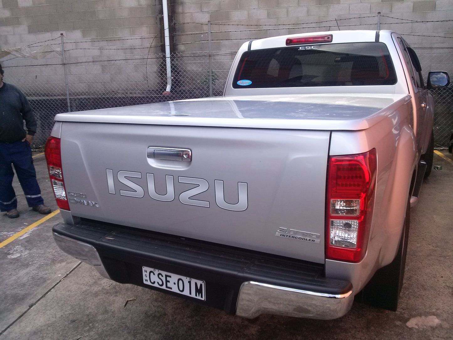 Ute Lid DMAX Isuzu space cab Utes 2021-2025