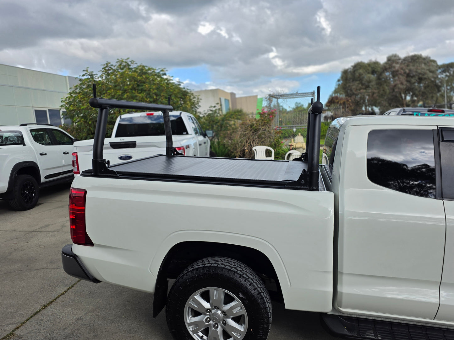 Roll Top Mitsubishi Club Cab HD5 Electric MV triton 2024+