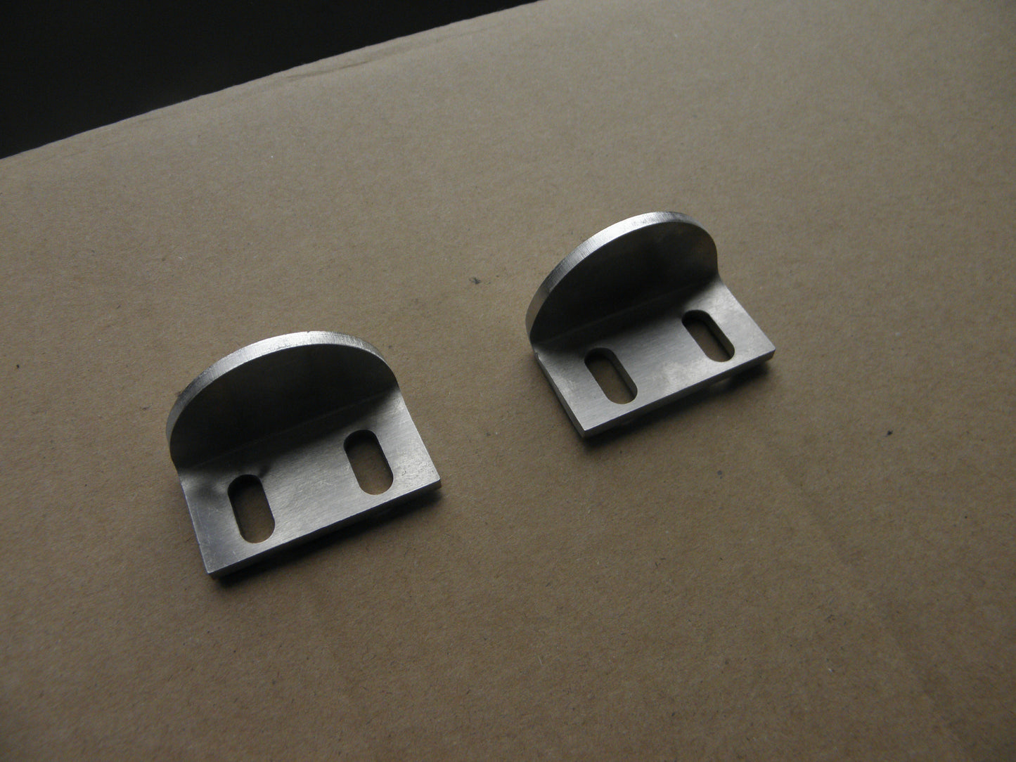 Small Lock Latch Pair for Toyota/Nissan/Mitsubishi/Volkswagen Utes