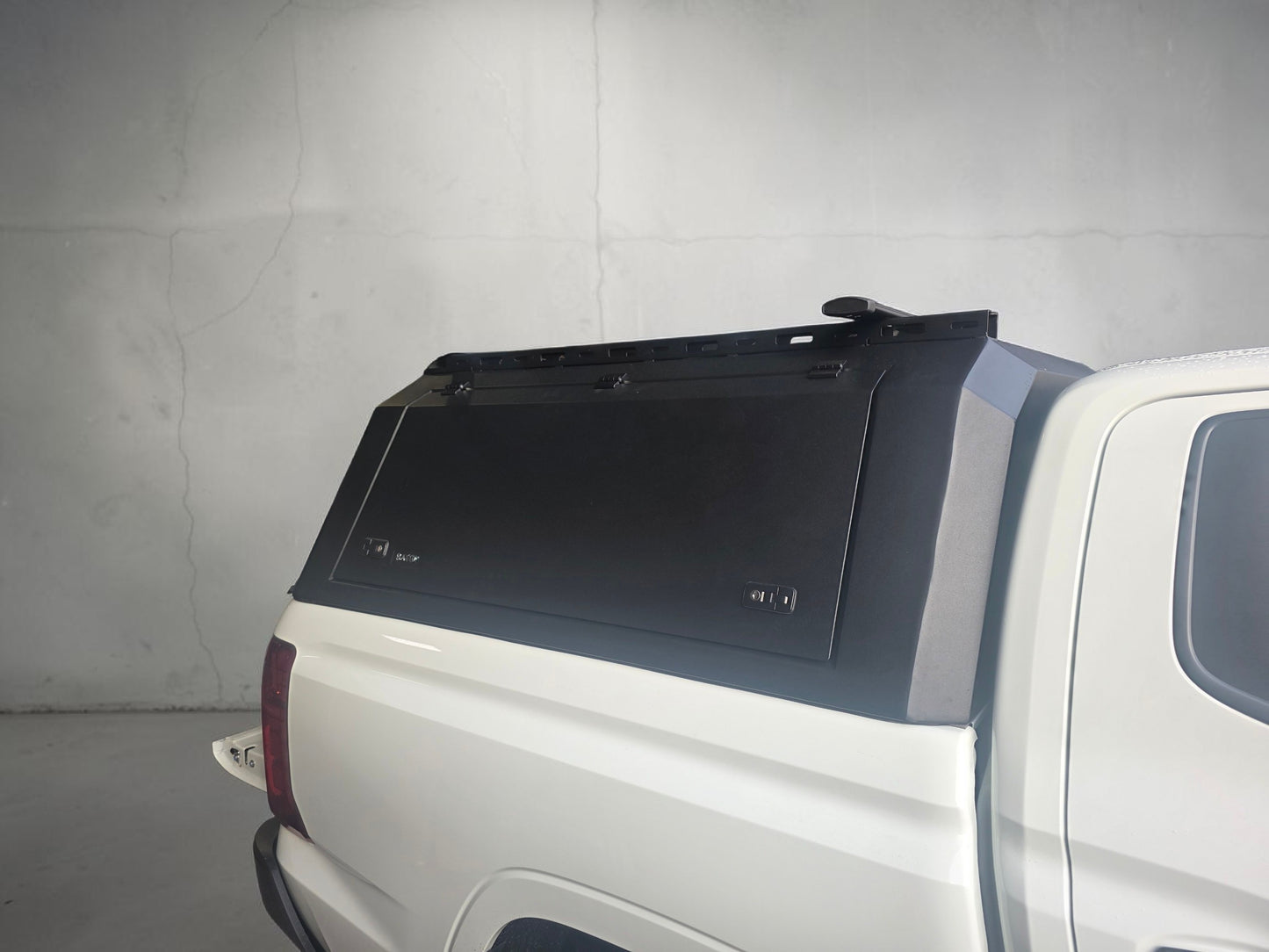 Mazda BT 50  G4 Canopy Ute