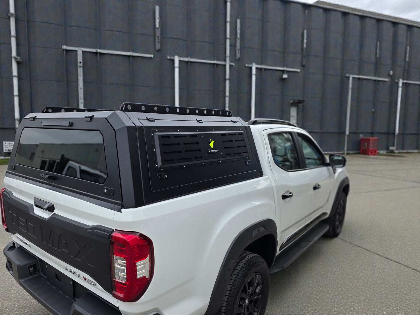 Ldv  trade Canopy standard tub